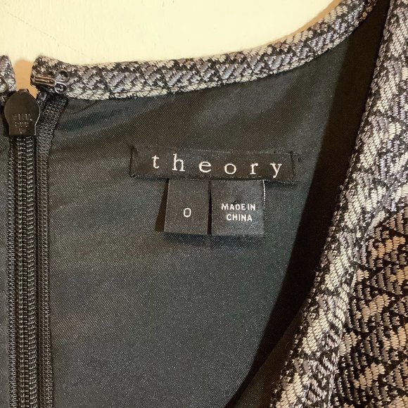 Theory designer gray & white stripe dot print dress size 0 - Picture 4 of 5